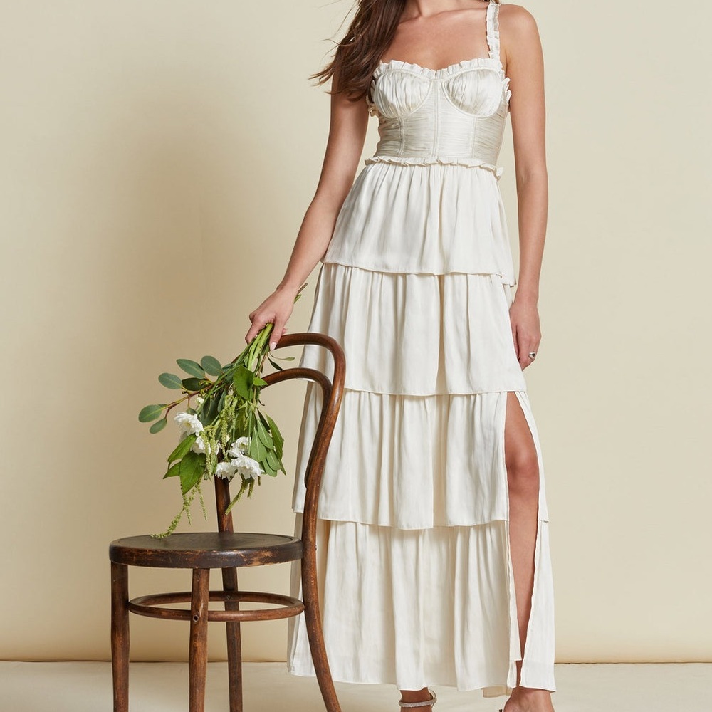 NWT Astr Tiered Bustier Maxi Dress